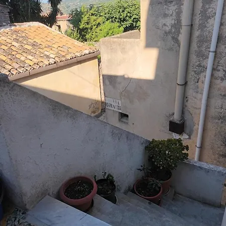 Nel Centro Storico Di Caulonia